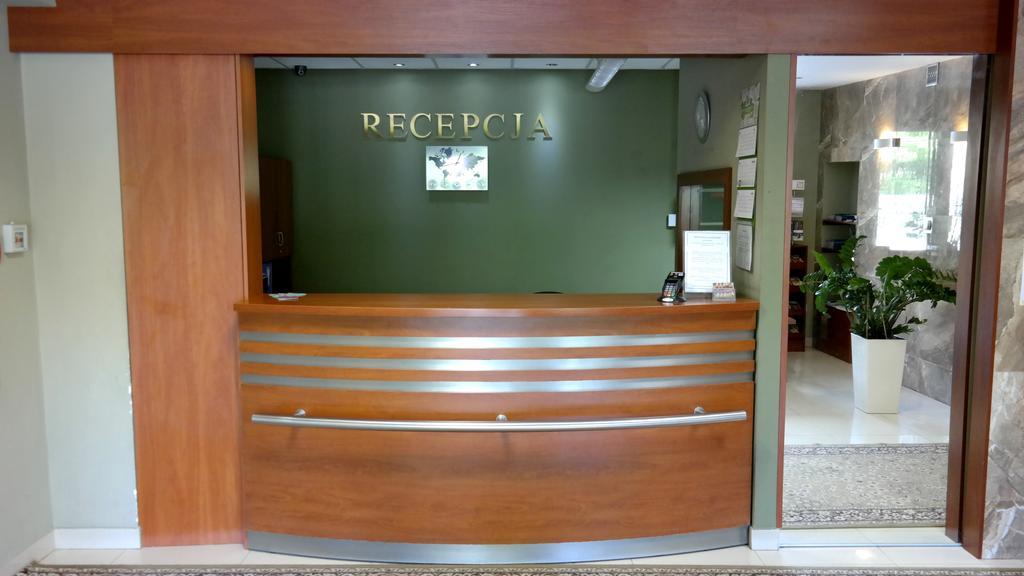 Aparthotel Osrodek Scsk Optima Krakau Exterior foto
