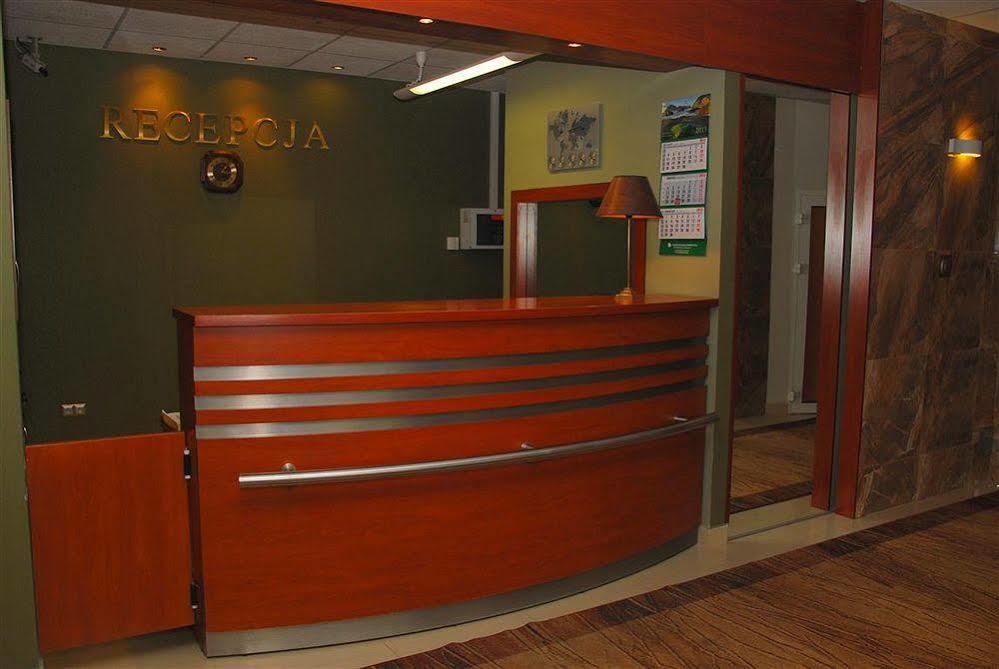 Aparthotel Osrodek Scsk Optima Krakau Exterior foto